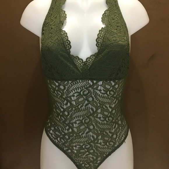 TopShop plunge lace bodysuit - Picture 2 of 2